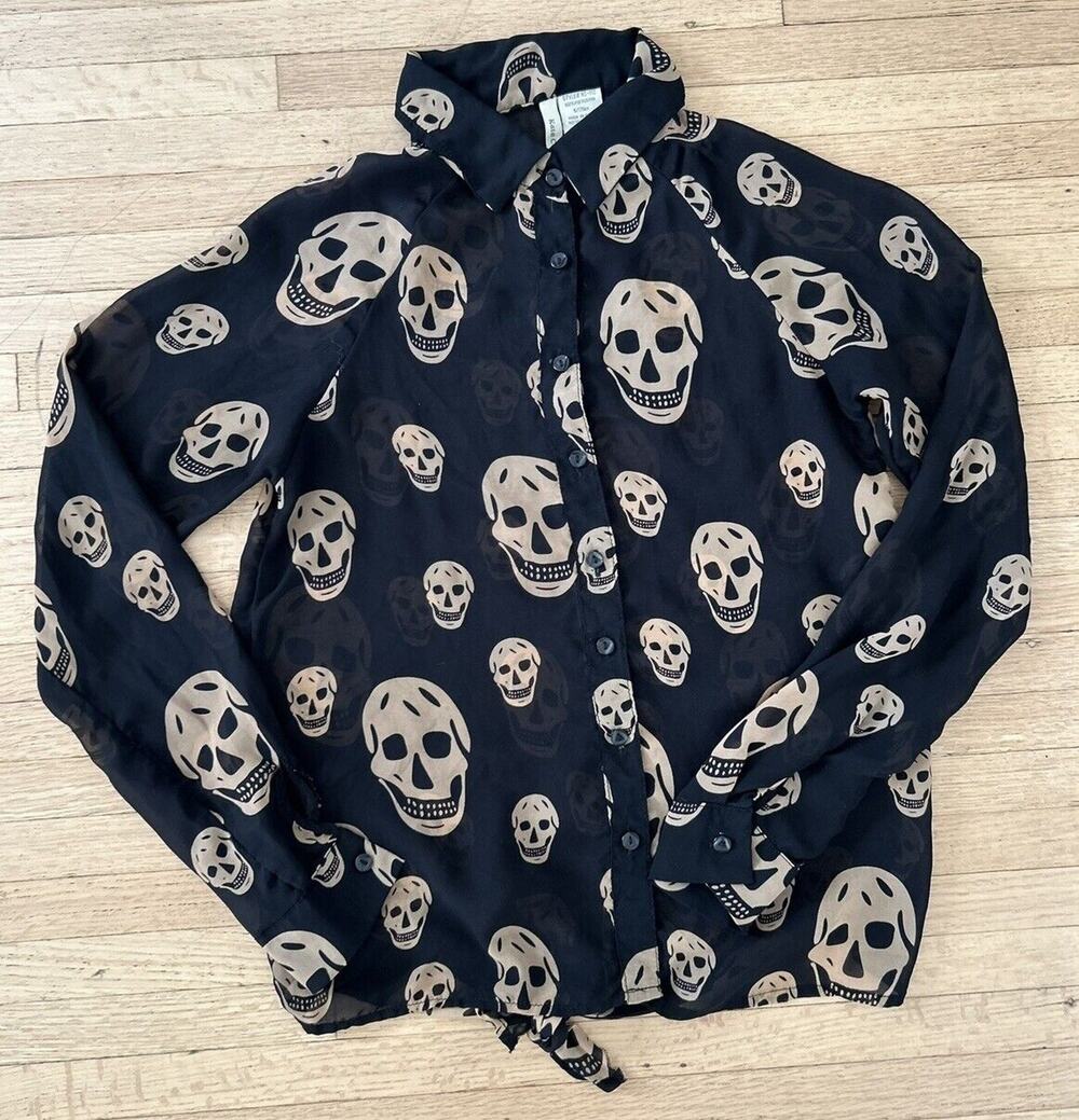 Kate Collection Skull Blouse Sz. Womens Small Black & Tan